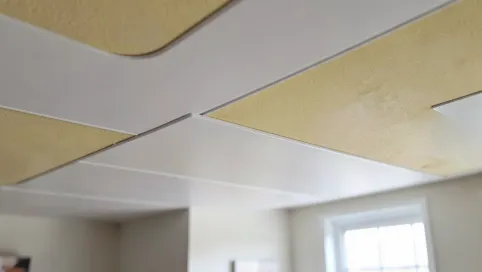 czym zakryć kasetony na suficie