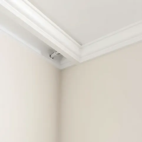 Jak ukryć kable na suficie